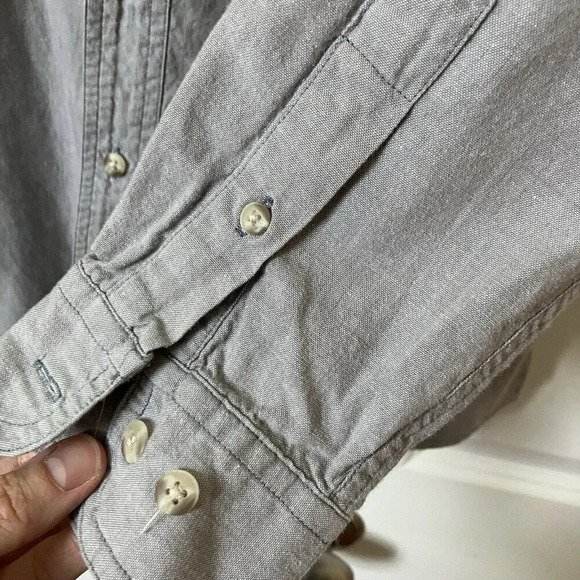 Vintage  Disney Store Laughing Mickey Embroidered Button Up Shirt Pocket Gray - Picture 2 of 5